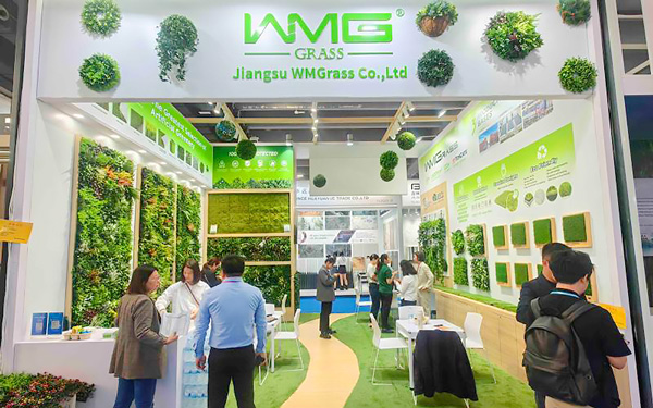 在上海展会搭建中，如何用材质设计打造高端质感？