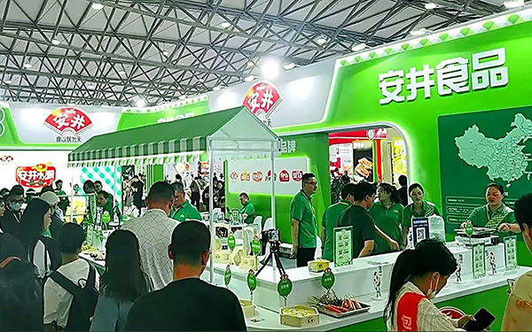 广交会展位设计公司如何规划空间来容纳更多样品？